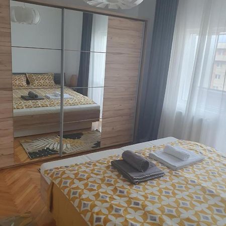 Apartament Confortabil In Cluj-Napoca Exterior photo